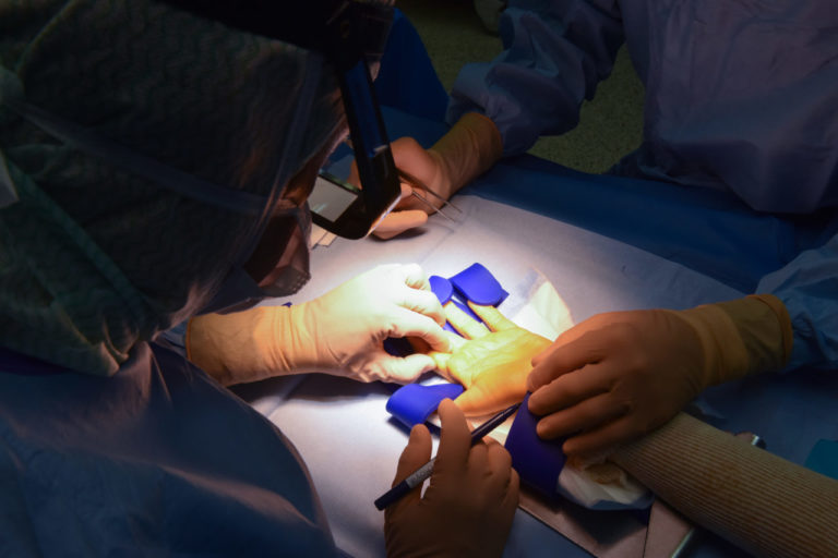 Clinique privé victor hugo, groupe vivalto santé le 5 octobre 2015, paris