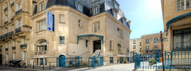 Clinique victor hugo vue panoramique.jpg