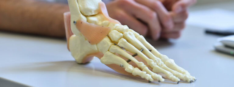 12 clinique victor hugo clinique victor hugo paris chirurgie orthopedique et traumatologique du pied consultations pied dr stiglitz dr piat dr cazeau